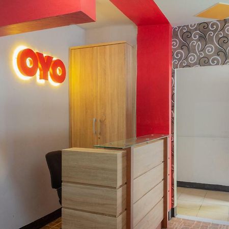Oyo 649 K68 Residence Jakarta Exteriör bild