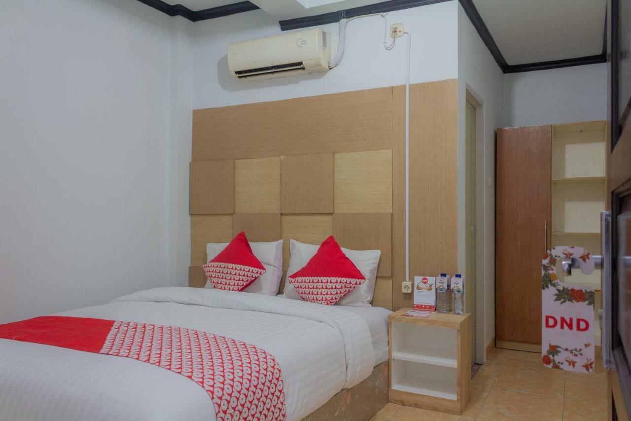 Oyo 649 K68 Residence Jakarta Exteriör bild